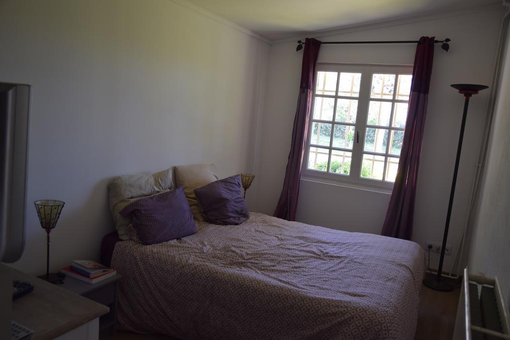 Villa grand mas de terre rouge à Blauzac  Extérieur photo